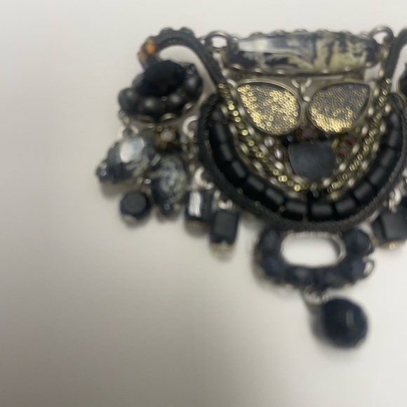 Ayala Bar Full Moon Pin - Picture 4 of 8